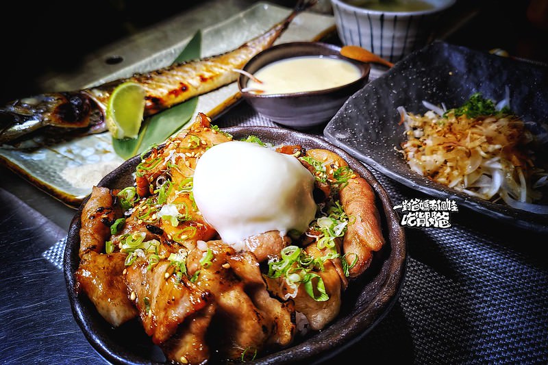 高雄 八十八丼