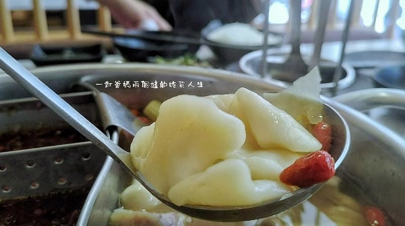 台南東區美食『花花世界鍋物』