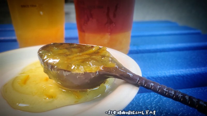 高雄美食│高雄飲料店│南部指標性飲品│50嵐│柚子紅讚讚,經典四季春、八冰綠、珍珠奶茶、珍波椰、冰淇淋紅茶等多樣茶飲都是人氣款,更是沁涼在心的經典口味。