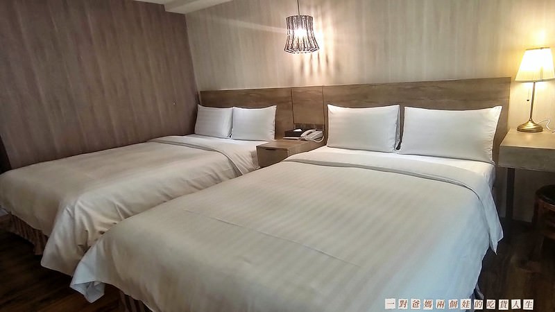 嘉義住宿│西區│隱藏於文化路夜市間的超優質住宿,浮誇系吃到飽早餐更是讓人驚艷的享受。