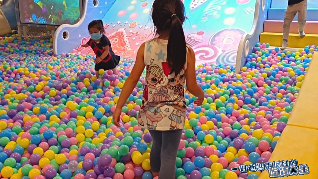屏東恆春住宿推薦│墾丁長灘休閒飯店│親子家庭首選住宿,超狂室內兒童遊戲室、海景房、三溫暖、游泳池、甩尾卡丁車,讓你玩到瘋! - 第4張圖 屏東恆春住宿推薦│墾丁長灘休閒飯店│親子家庭首選住宿,超狂室內兒童遊戲室、海景房、三溫暖、游泳池、甩尾卡丁車,讓你玩到瘋!