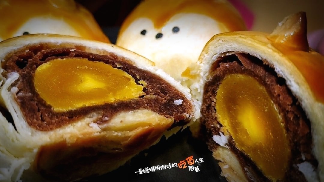 團購美食│鎂羊羊手作坊│柴柴蛋黃酥│一位媽媽給你細緻手作的精緻烘焙，從甜點、蛋糕、餅乾點心，樣樣都是讓人吮指的美味。