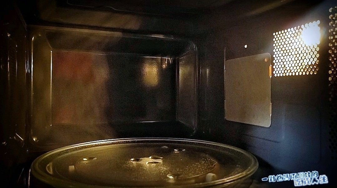家電開箱│Frigidaire富及第25L智慧烹調微電腦微波爐,必敗的優質廚房神隊友,從早餐、點心下午茶、晚餐到宵夜都能夠完美駕馭的無油煙微波懶人料理生活家電。 - 第14張圖 家電開箱│Frigidaire富及第25L智慧烹調微電腦微波爐,必敗的優質廚房神隊友,從早餐、點心下午茶、晚餐到宵夜都能夠完美駕馭的無油煙微波懶人料理生活家電。
