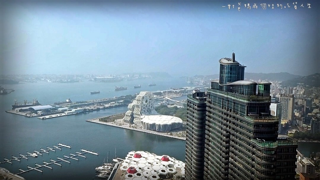 焰鐵板燒｜漢來大飯店｜偶像劇才有的儀式感高空景觀餐廳，VIP等級的私廚料理給你華而不奢、雅而不俗的鐵板秀。