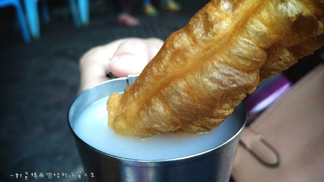 嘉義南門包氏炭燒杏仁茶│東區美食 │銅板價！老字號的古早味暖心早餐！吃懷念也吃美味的推薦！