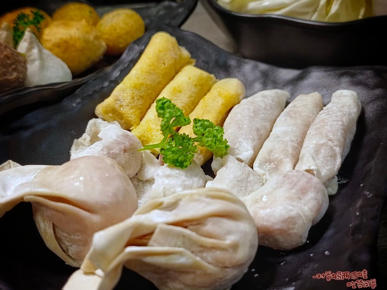聞雞起爐 │ 高雄鳳山 │ 港式麻辣雞煲火鍋讓你一雞兩吃!獨門秘製醬味乾鍋熱炒再來個十足港味醬香雞湯鍋! - 第64張圖 聞雞起爐 │ 高雄鳳山 │ 港式麻辣雞煲火鍋讓你一雞兩吃!獨門秘製醬味乾鍋熱炒再來個十足港味醬香雞湯鍋!
