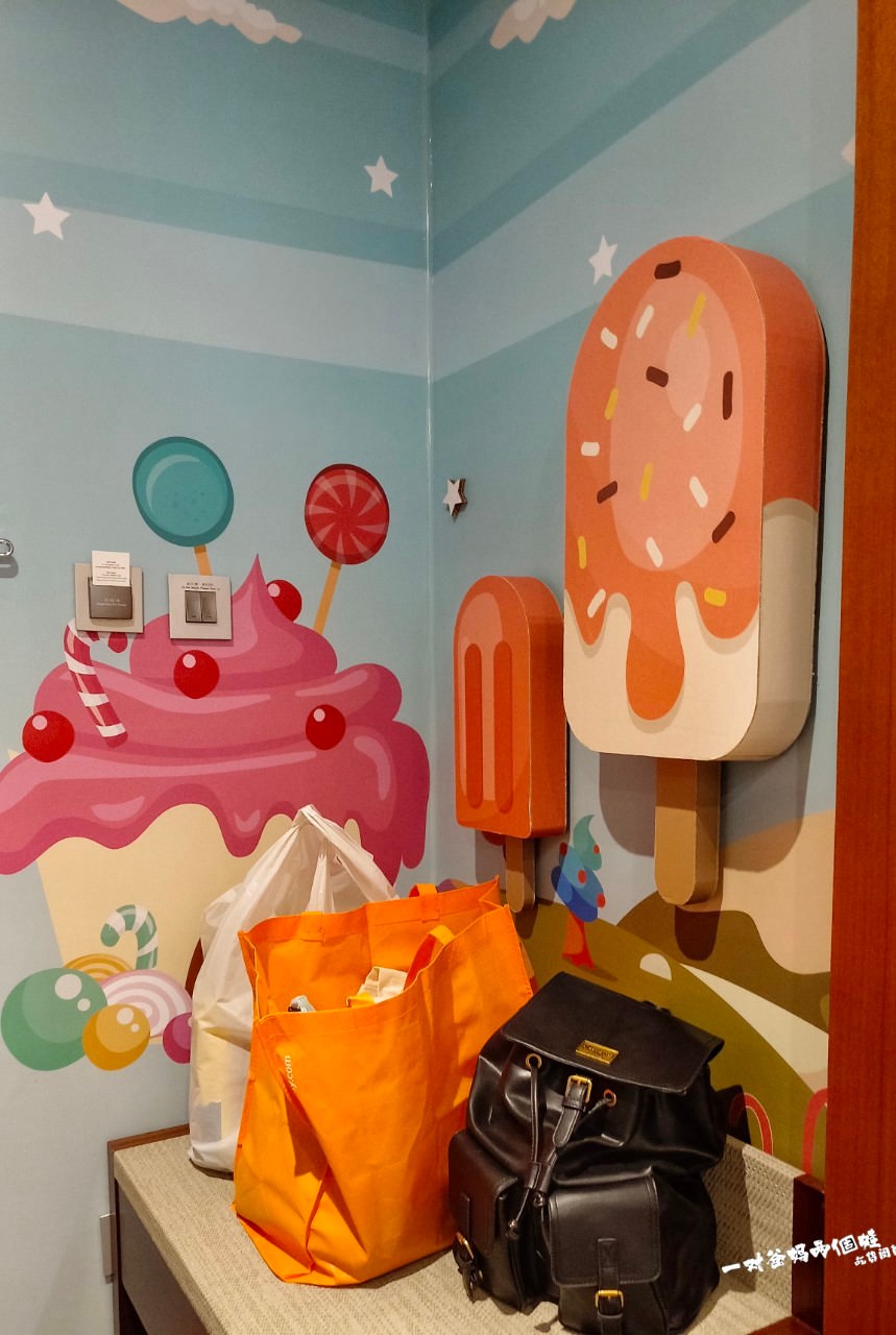 台中港酒店|台中住宿|紙箱王聯名主題親子房,療癒系童話故事空間,坐擁無敵夜景,大人小孩都瘋狂! - 第21張圖 台中港酒店|台中住宿|紙箱王聯名主題親子房,療癒系童話故事空間,坐擁無敵夜景,大人小孩都瘋狂!