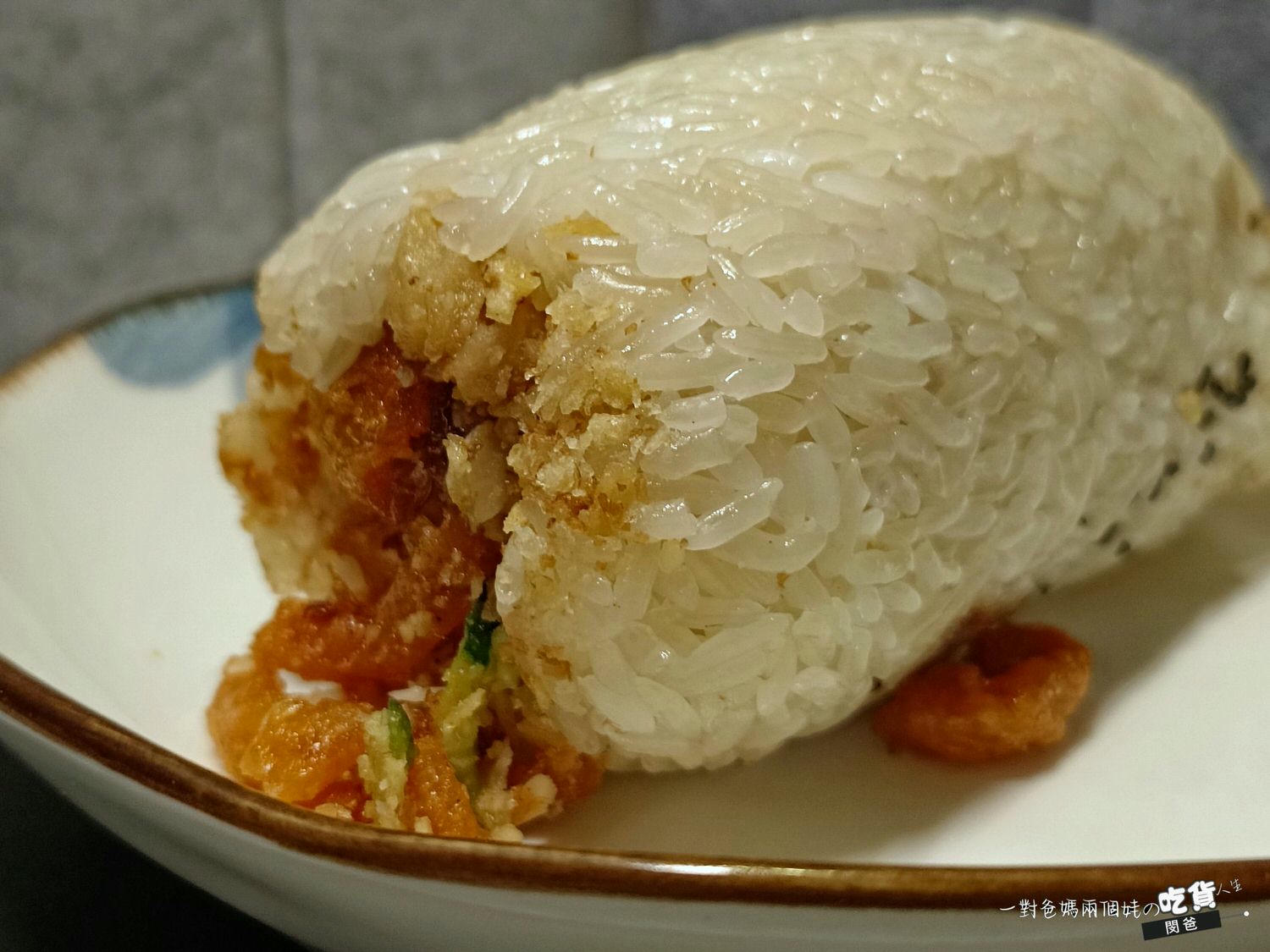 郭家飯糰 ｜高醫美食｜小顆剛剛好，大顆吃會很飽，米Q不脹氣、油條脆香、配料夠誠意！
