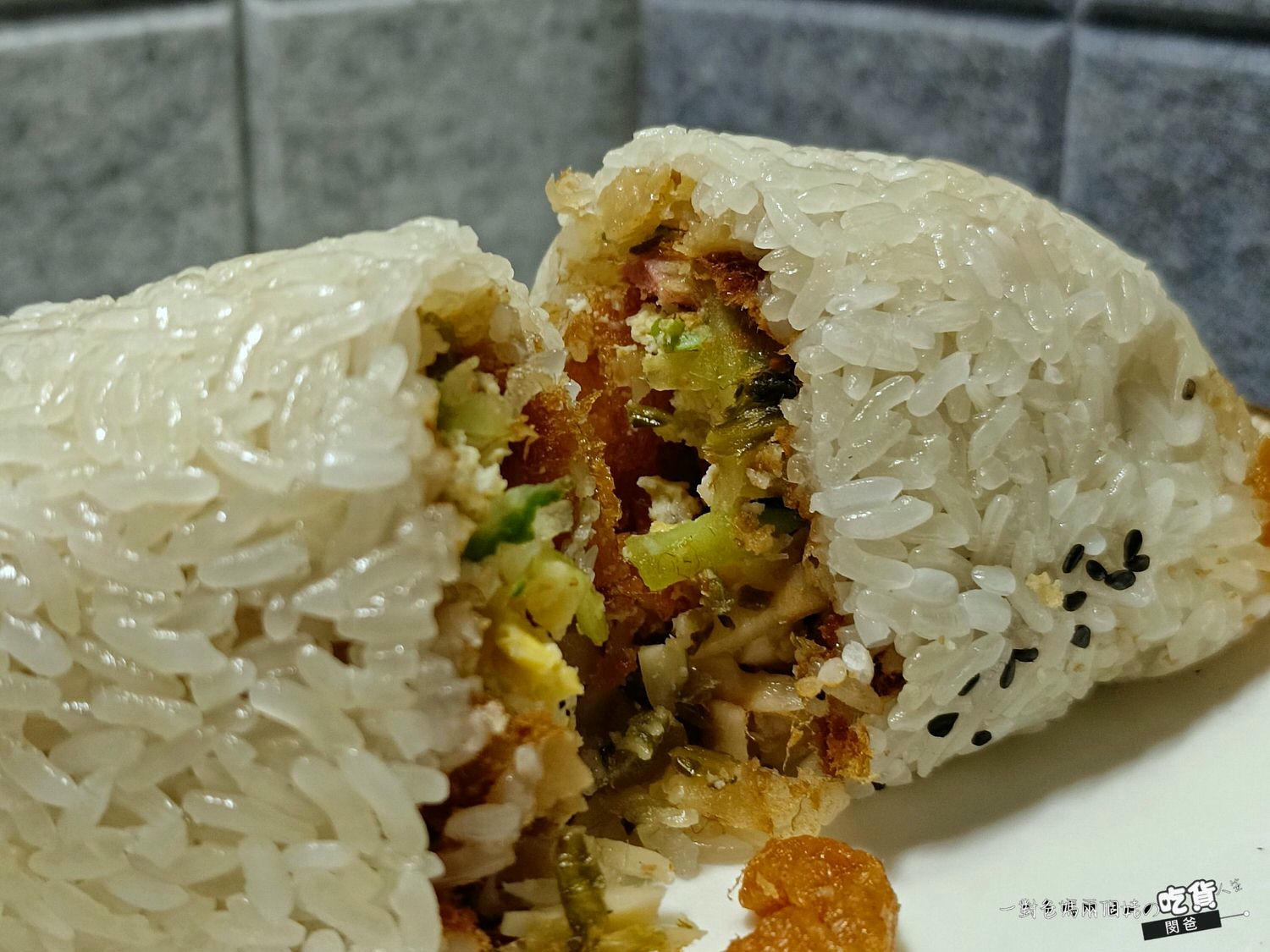 郭家飯糰 ｜高醫美食｜小顆剛剛好，大顆吃會很飽，米Q不脹氣、油條脆香、配料夠誠意！