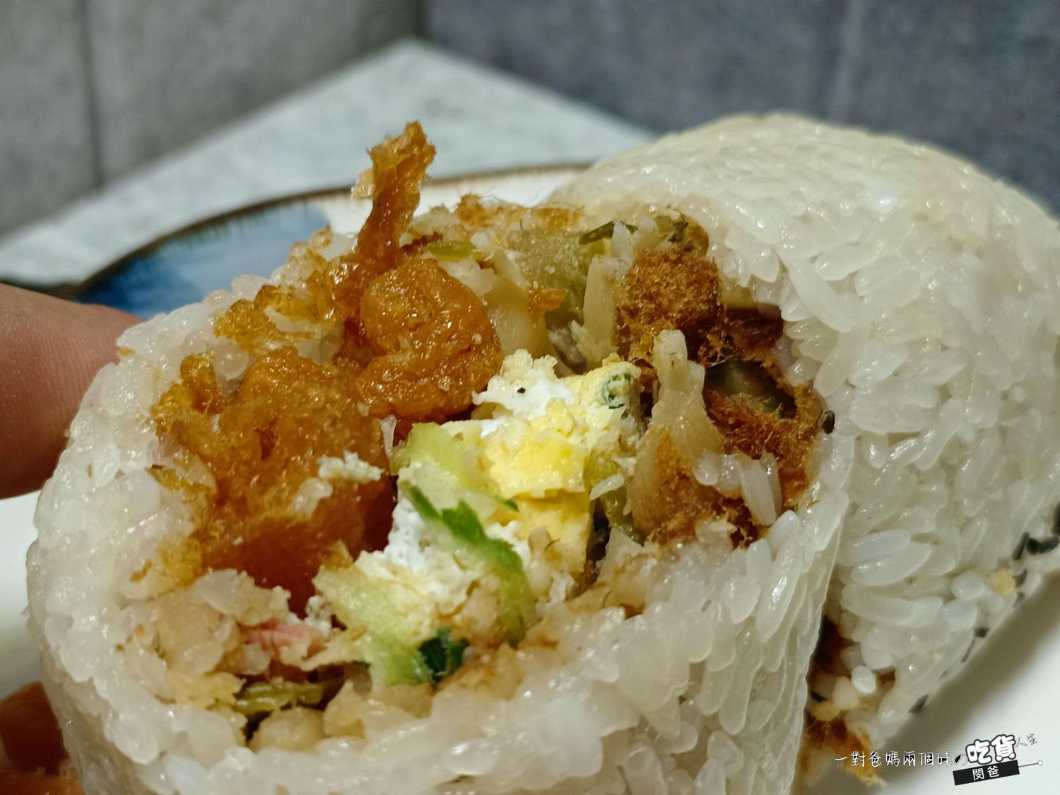 郭家飯糰 ｜高醫美食｜小顆剛剛好，大顆吃會很飽，米Q不脹氣、油條脆香、配料夠誠意！