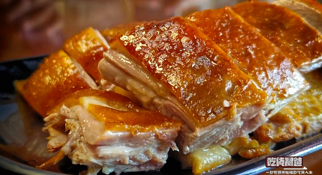 老爺美食館|高雄三民|近一甲子的米其林必比登2023平價小吃,焦糖燻鴨、香茅煎肉飯、三骨魚湯讓人一吃愛上! - 第15張圖 老爺美食館|高雄三民|近一甲子的米其林必比登2023平價小吃,焦糖燻鴨、香茅煎肉飯、三骨魚湯讓人一吃愛上!