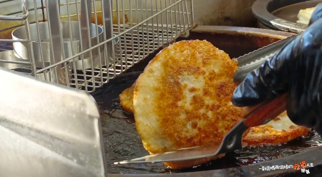 『兔吃迷蔥肉Q餅』麥香雞版的蔥肉餅吃過沒?移動式餐車,南台灣市集趴趴造,不一樣的Q酥醬香蔥肉餅,一吃愛上! - 第31張圖 『兔吃迷蔥肉Q餅』麥香雞版的蔥肉餅吃過沒?移動式餐車,南台灣市集趴趴造,不一樣的Q酥醬香蔥肉餅,一吃愛上!