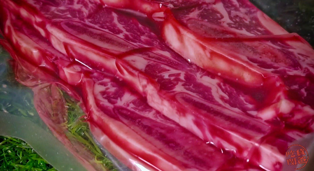 里昱精品肉舖。和牛超狂!價格佛心讓你輕鬆吃上!食材超強,讓你輕鬆也能端上海陸大餐上場! - 第21張圖 里昱精品肉舖。和牛超狂!價格佛心讓你輕鬆吃上!食材超強,讓你輕鬆也能端上海陸大餐上場!