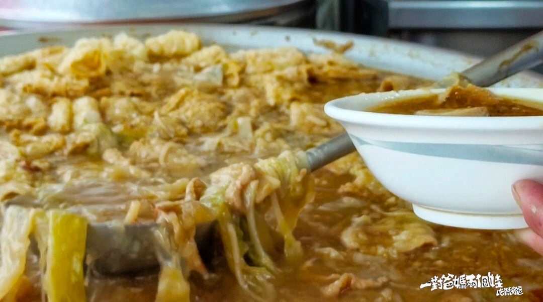 阿春師什菜｜高雄左營｜從小吃到大到古早味，雜菜配白飯是標配、筍乾封肉必點，一吃愛上的美味！