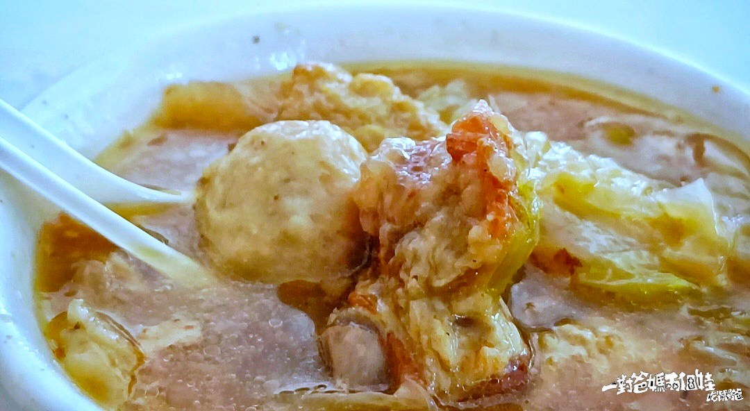 阿春師什菜｜高雄左營｜從小吃到大到古早味，雜菜配白飯是標配、筍乾封肉必點，一吃愛上的美味！