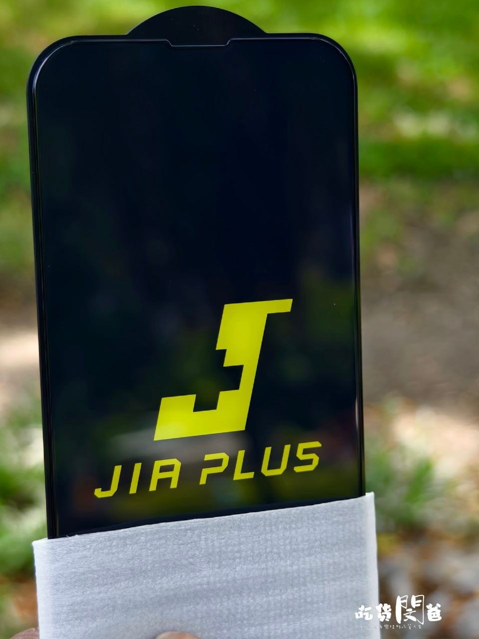 JiaPlus 佳佳貼|iphone手機保護貼推薦,抗藍光、高透光、耐磨抗污、防水防刮,台灣製造的優質保護貼! - 第5張圖 JiaPlus 佳佳貼|iphone手機保護貼推薦,抗藍光、高透光、耐磨抗污、防水防刮,台灣製造的優質保護貼!