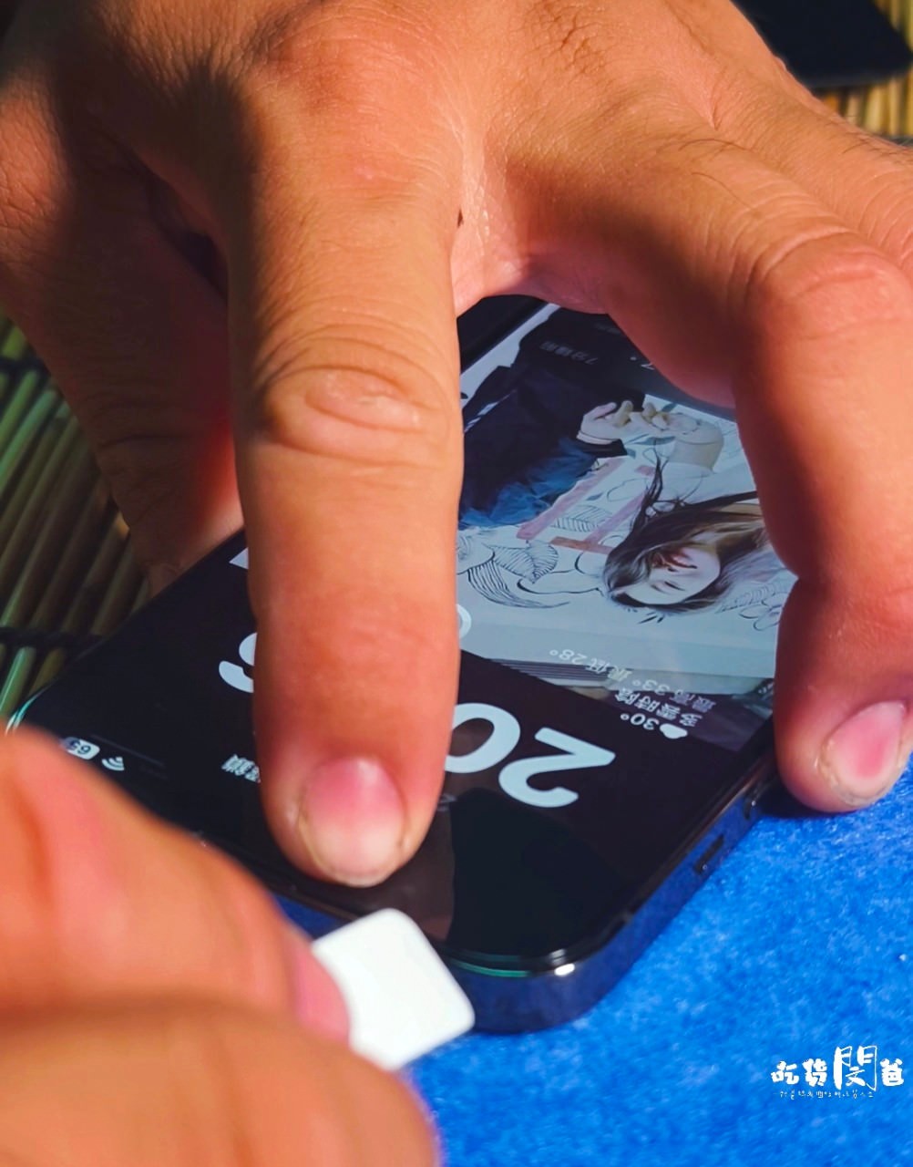 JiaPlus 佳佳貼|iphone手機保護貼推薦,抗藍光、高透光、耐磨抗污、防水防刮,台灣製造的優質保護貼! - 第19張圖 JiaPlus 佳佳貼|iphone手機保護貼推薦,抗藍光、高透光、耐磨抗污、防水防刮,台灣製造的優質保護貼!