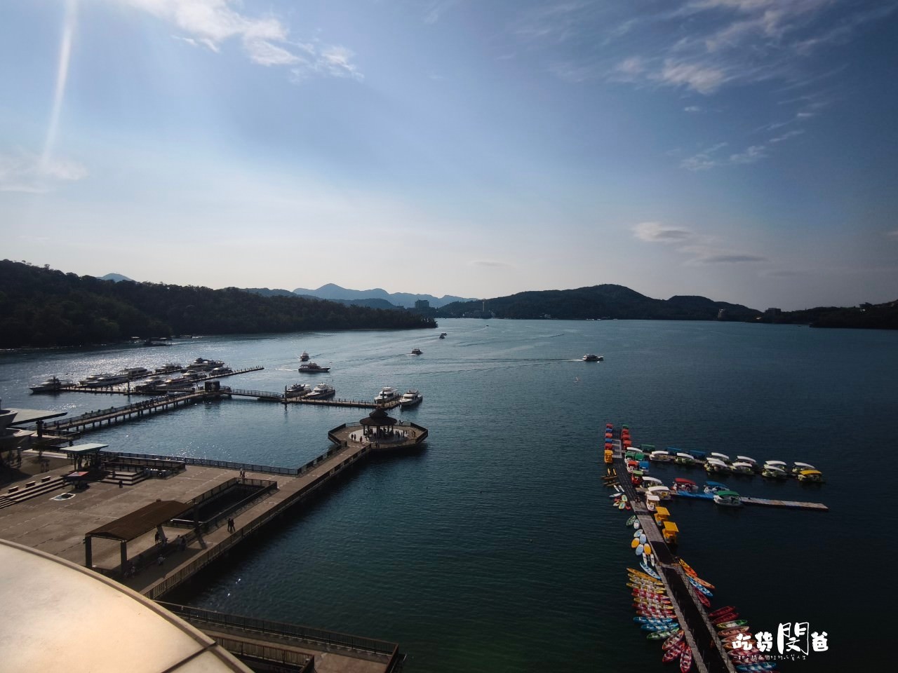日月潭住宿推薦｜晶澤會館｜ 空中觀景台坐擁無敵湖景、星空夜景，高CP一泊二食、宵夜限定月光酒吧，理想型住宿飯店就是它。
