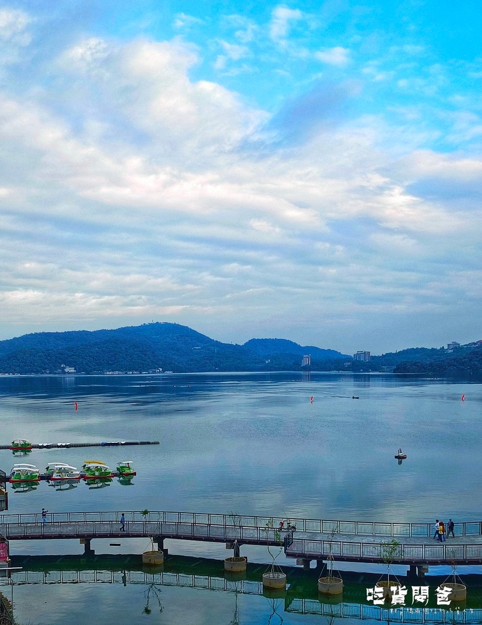 日月潭住宿推薦｜晶澤會館｜ 空中觀景台坐擁無敵湖景、星空夜景，高CP一泊二食、宵夜限定月光酒吧，理想型住宿飯店就是它。