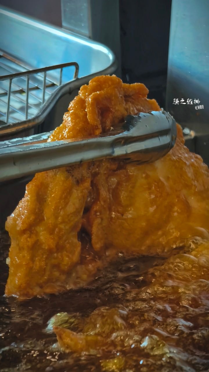 騰之雞排|高雄楠梓|必吃!脆皮雞排皮脆、肉厚又多汁!單點炸物涮嘴必點!在地人氣雞排專賣,一吃愛上! - 第3張圖 騰之雞排|高雄楠梓|必吃!脆皮雞排皮脆、肉厚又多汁!單點炸物涮嘴必點!在地人氣雞排專賣,一吃愛上!