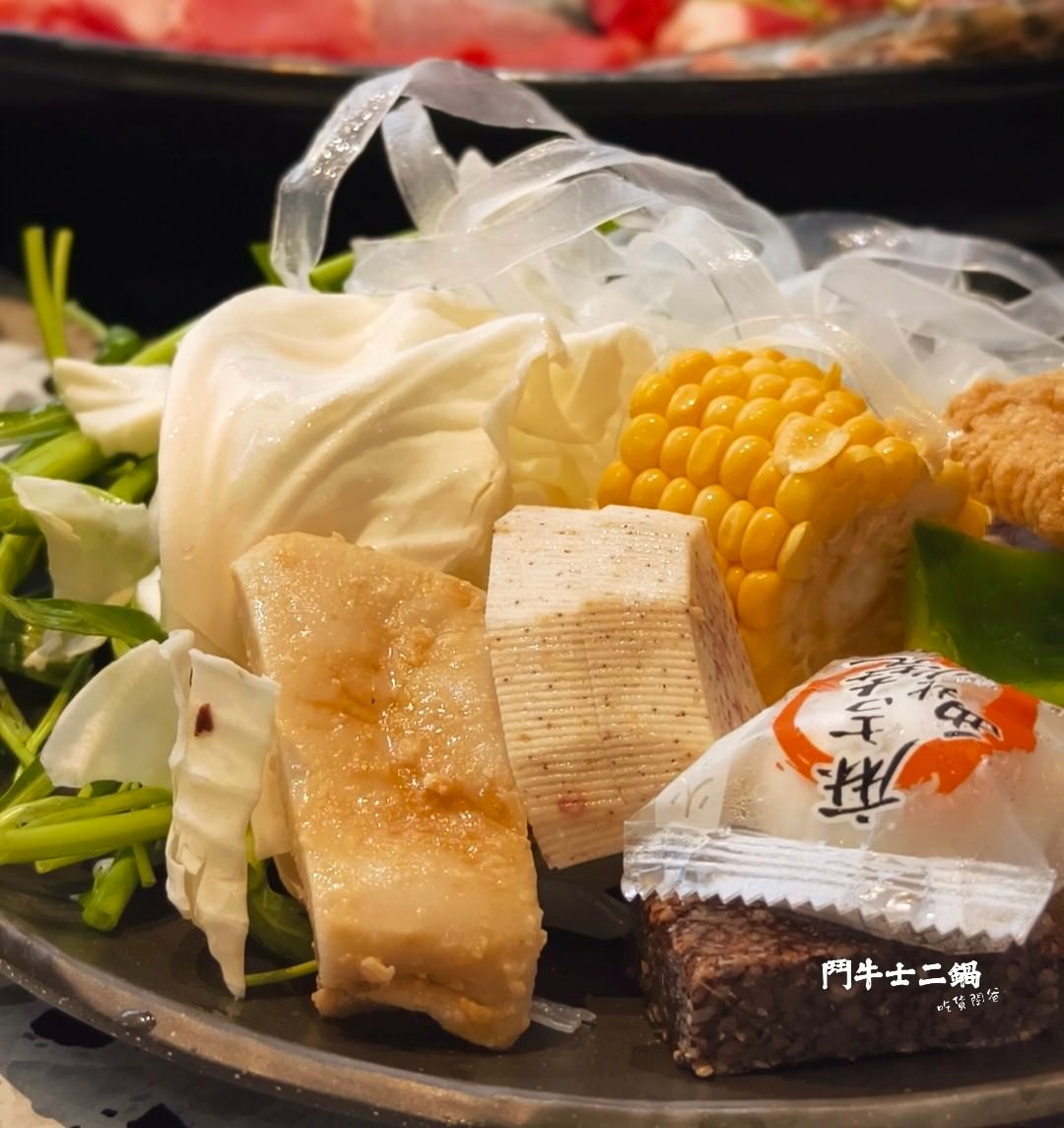 鬥牛士二鍋|高雄楠梓|二鍋升級2.0,高CP肉肉吃起來,通關密語、四人同行,再給你超浮誇療癒系超大肉盤! - 第39張圖 鬥牛士二鍋|高雄楠梓|二鍋升級2.0,高CP肉肉吃起來,通關密語、四人同行,再給你超浮誇療癒系超大肉盤!