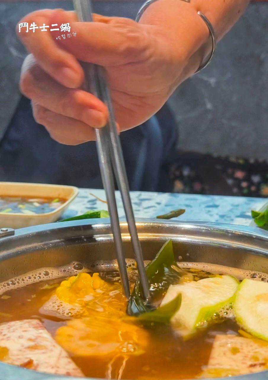鬥牛士二鍋|高雄楠梓|二鍋升級2.0,高CP肉肉吃起來,通關密語、四人同行,再給你超浮誇療癒系超大肉盤! - 第48張圖 鬥牛士二鍋|高雄楠梓|二鍋升級2.0,高CP肉肉吃起來,通關密語、四人同行,再給你超浮誇療癒系超大肉盤!
