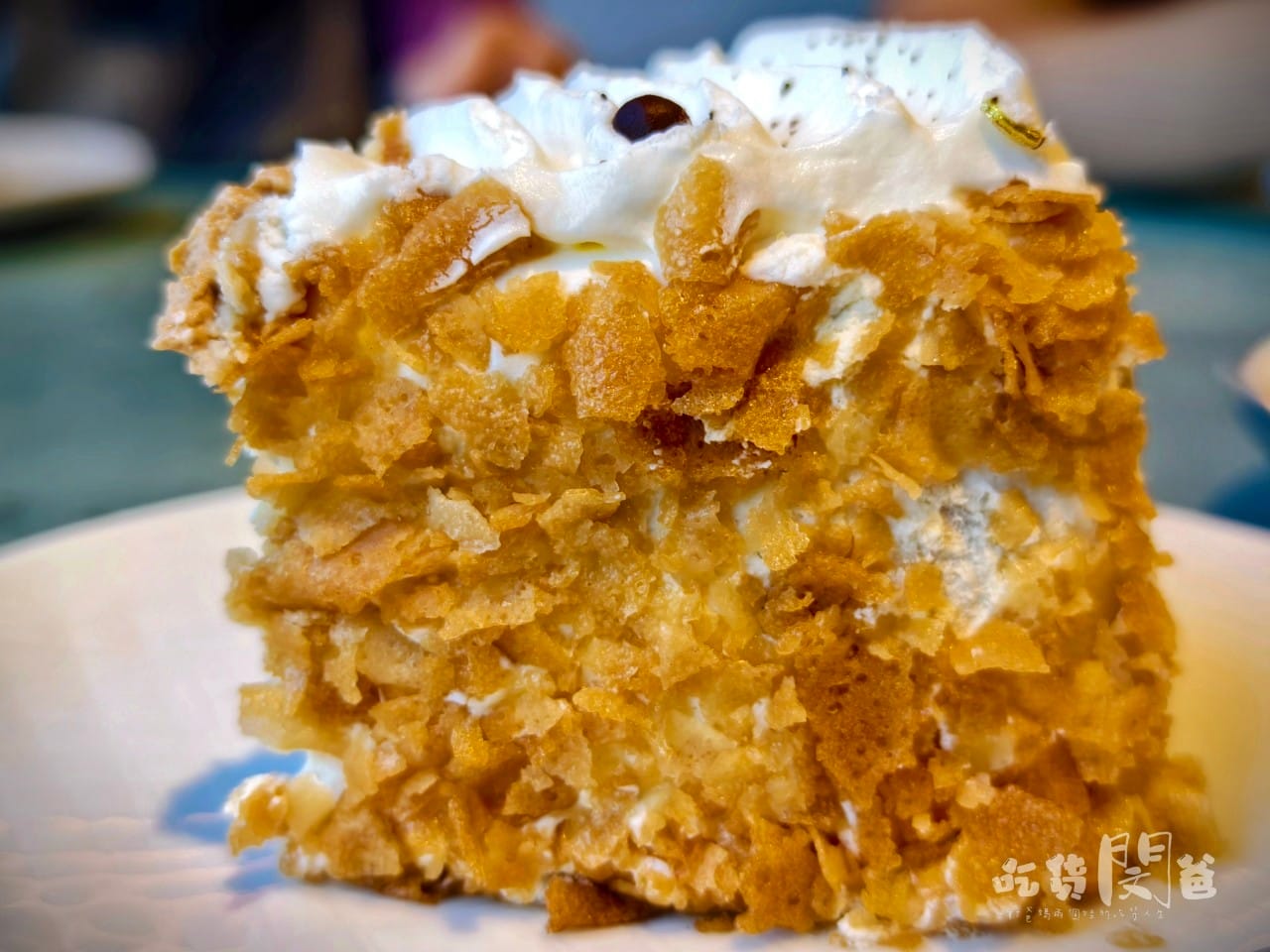 LA ONE Bakery烘焙坊｜高雄鼓山｜今年爸爸節就吃這家！麵包蛋糕夠狂！披薩甜點一吃愛上！