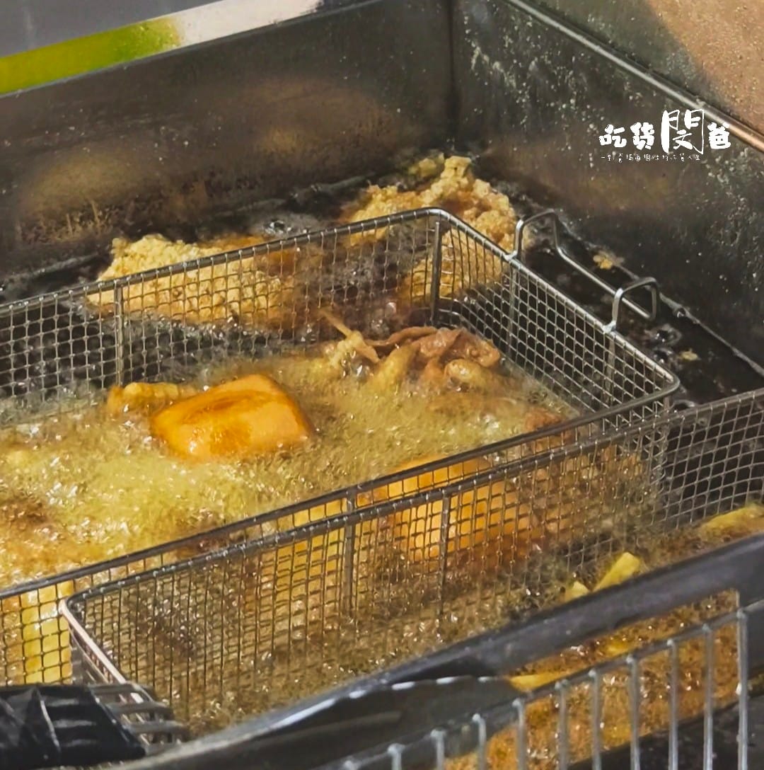 蘋果雞|香雞排鹹酥雞推薦|高雄茄萣|多汁大雞排只要60元,還有高CP炸物輕鬆吃!鄰近興達港超派炸物店,一吃會愛上! - 第13張圖 蘋果雞|香雞排鹹酥雞推薦|高雄茄萣|多汁大雞排只要60元,還有高CP炸物輕鬆吃!鄰近興達港超派炸物店,一吃會愛上!