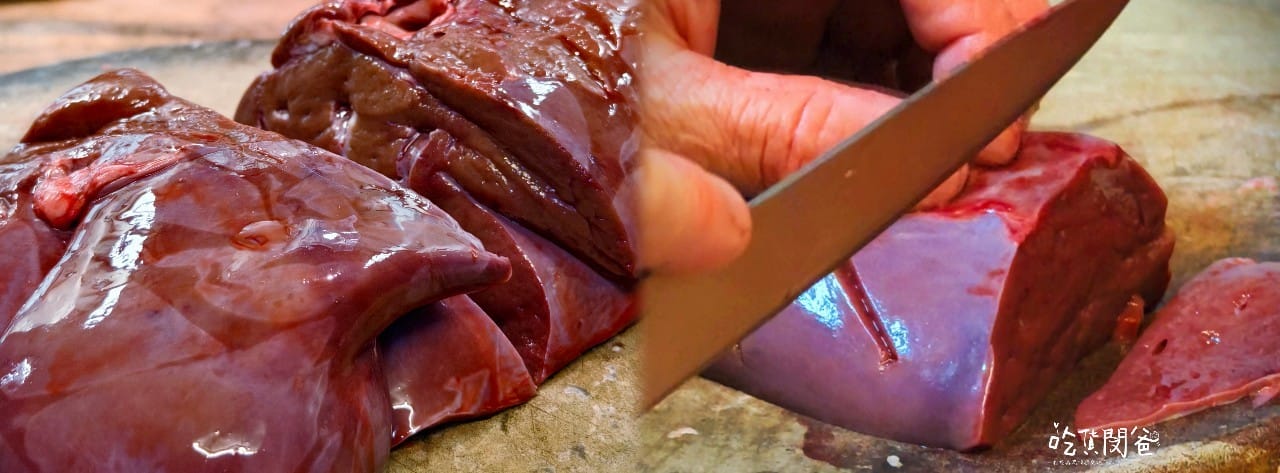 福興牛肉店│高雄新興│隱藏版巷仔內!台灣本土溫體牛專賣,老饕級牛肉,小菜吃到大菜,懶得下廚讓私房料理包幫你端上桌! - 第14張圖 福興牛肉店│高雄新興│隱藏版巷仔內!台灣本土溫體牛專賣,老饕級牛肉,小菜吃到大菜,懶得下廚讓私房料理包幫你端上桌!