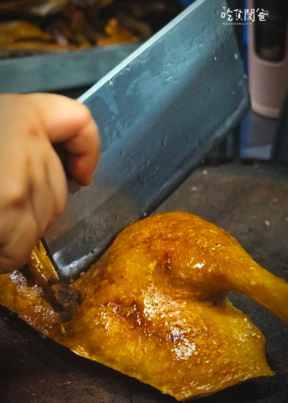 高雄便當推薦│老爺美食館鳳山店│米其林認證的平價便當,迷人焦糖燻鴨香!鴨腿、鴨胸、香茅煎肉混搭鴨絲飯一吃愛上!打包回家! - 第14張圖 高雄便當推薦│老爺美食館鳳山店│米其林認證的平價便當,迷人焦糖燻鴨香!鴨腿、鴨胸、香茅煎肉混搭鴨絲飯一吃愛上!打包回家!