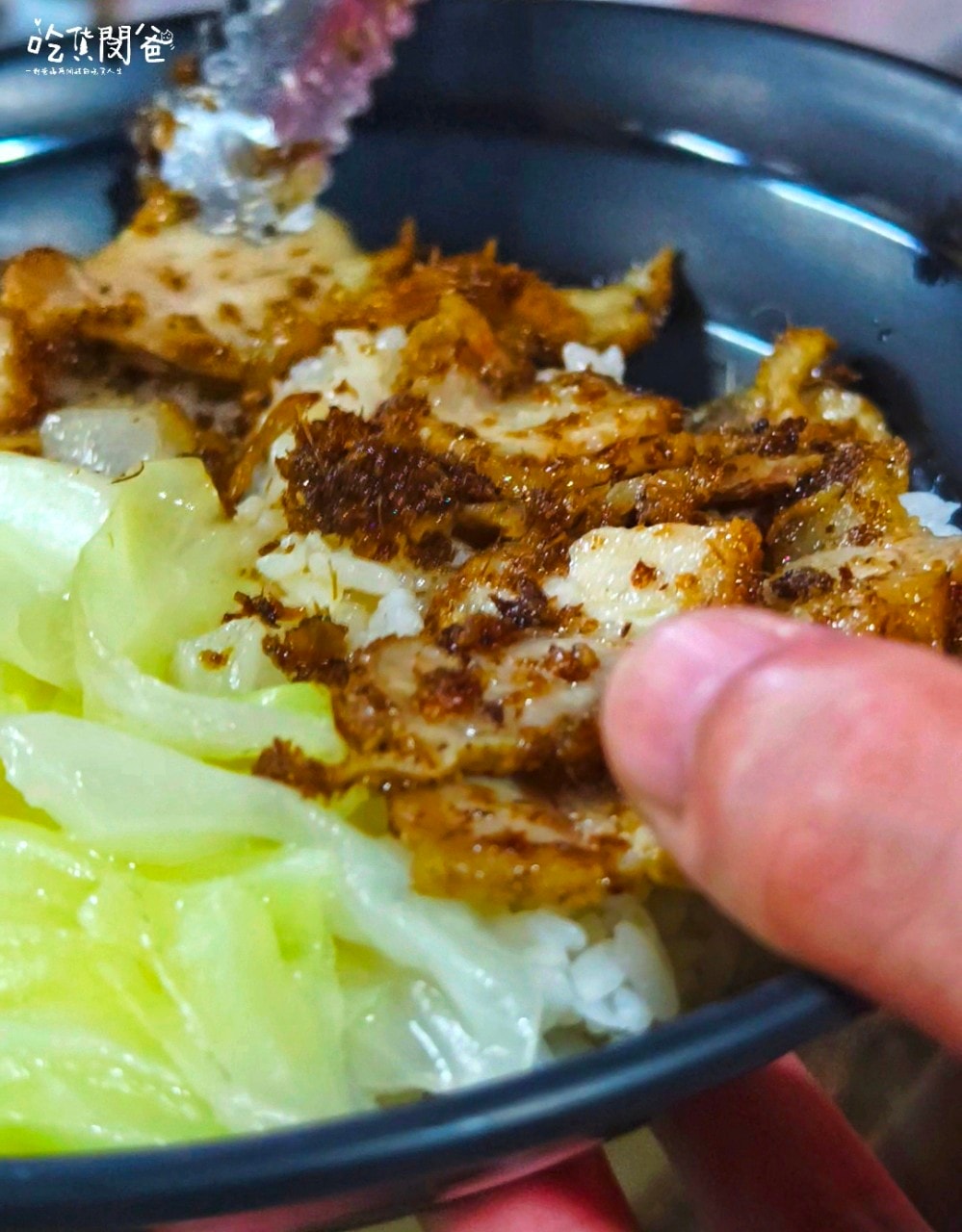 高雄便當推薦│老爺美食館鳳山店│米其林認證的平價便當,迷人焦糖燻鴨香!鴨腿、鴨胸、香茅煎肉混搭鴨絲飯一吃愛上!打包回家! - 第33張圖 高雄便當推薦│老爺美食館鳳山店│米其林認證的平價便當,迷人焦糖燻鴨香!鴨腿、鴨胸、香茅煎肉混搭鴨絲飯一吃愛上!打包回家!