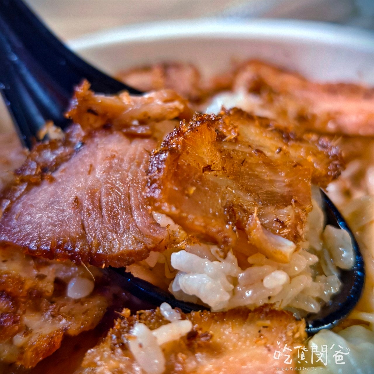 高雄便當推薦│老爺美食館鳳山店│米其林認證的平價便當,迷人焦糖燻鴨香!鴨腿、鴨胸、香茅煎肉混搭鴨絲飯一吃愛上!打包回家! - 第35張圖 高雄便當推薦│老爺美食館鳳山店│米其林認證的平價便當,迷人焦糖燻鴨香!鴨腿、鴨胸、香茅煎肉混搭鴨絲飯一吃愛上!打包回家!