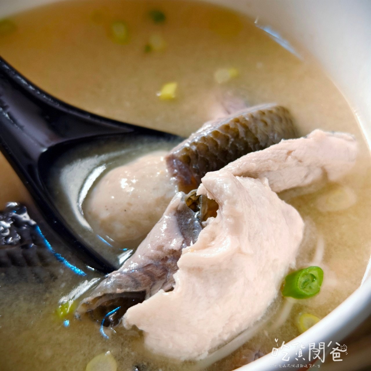 高雄便當推薦│老爺美食館鳳山店│米其林認證的平價便當,迷人焦糖燻鴨香!鴨腿、鴨胸、香茅煎肉混搭鴨絲飯一吃愛上!打包回家! - 第39張圖 高雄便當推薦│老爺美食館鳳山店│米其林認證的平價便當,迷人焦糖燻鴨香!鴨腿、鴨胸、香茅煎肉混搭鴨絲飯一吃愛上!打包回家!