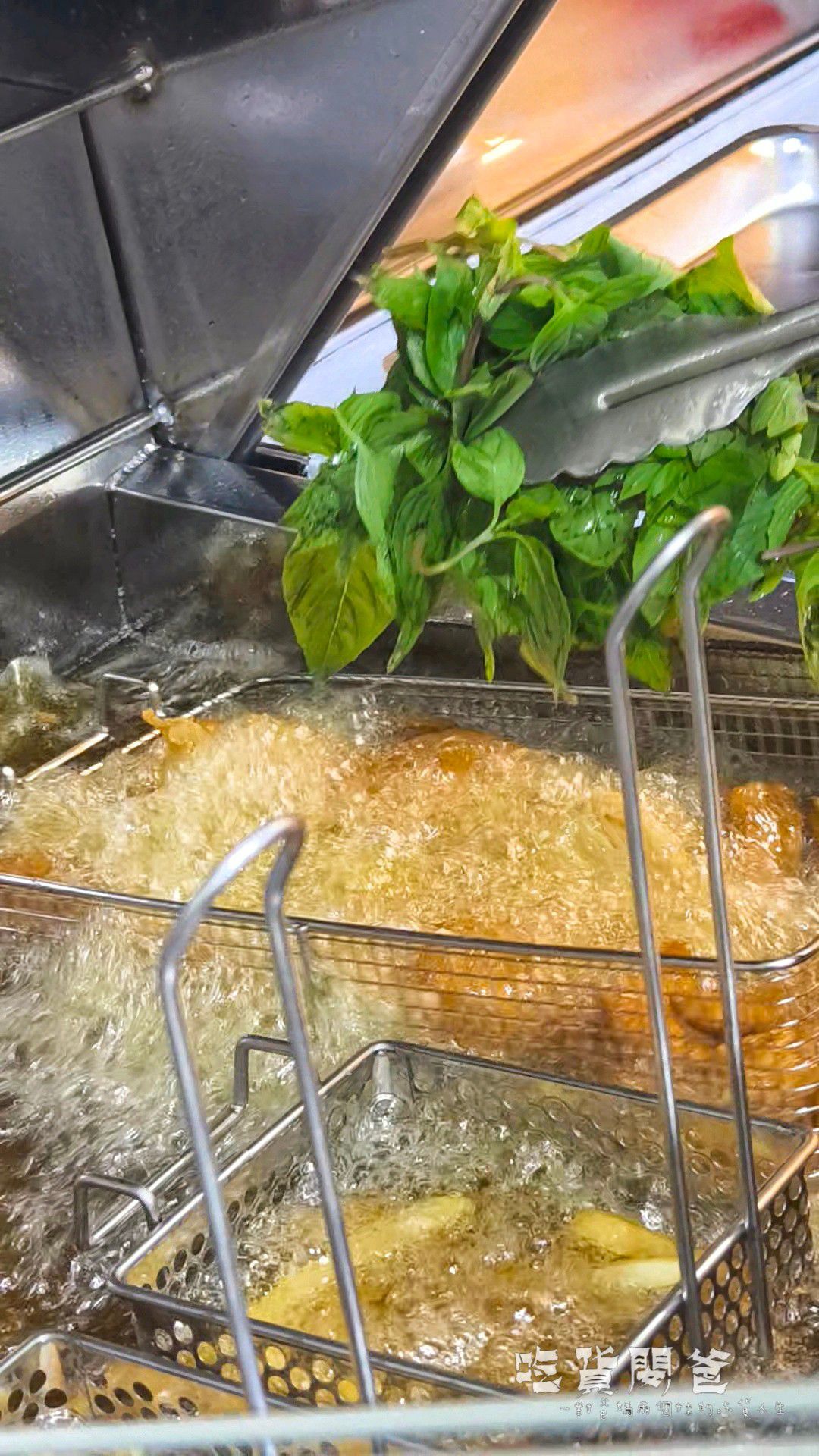 高雄前鎮|蘋果雞鹹酥雞|雞排只要60元還比臉大,真的超派!超厚超多汁!還有各式炸物,從下午茶吃到消夜! - 第21張圖 高雄前鎮|蘋果雞鹹酥雞|雞排只要60元還比臉大,真的超派!超厚超多汁!還有各式炸物,從下午茶吃到消夜!