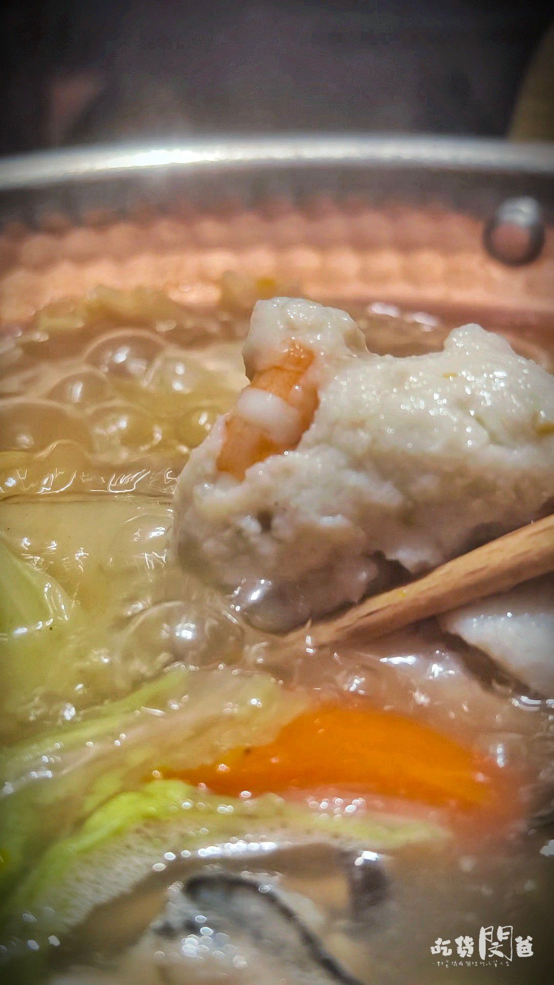 仲板前鍋物│高雄前金│一鍋入魂！巷弄隱藏版！超狂雜炊龍蝦鍋、午間限定甜甜價鍋物，一吃愛上！