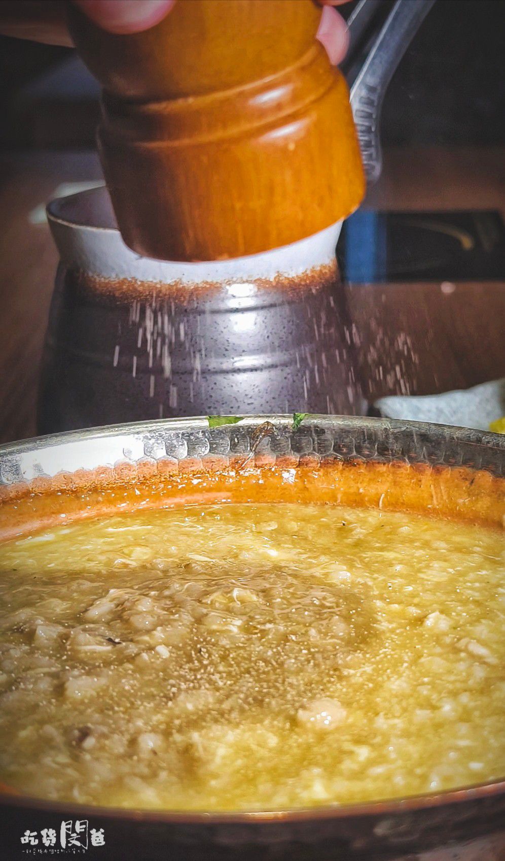 仲板前鍋物│高雄前金│一鍋入魂！巷弄隱藏版！超狂雜炊龍蝦鍋、午間限定甜甜價鍋物，一吃愛上！