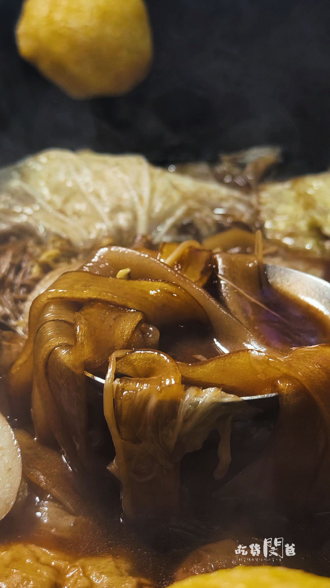 醉地府鐵鍋燉│台中西屯│激推！最強CP消夜場！百元熱炒超厲害，大大鐵鍋大口吃起來！