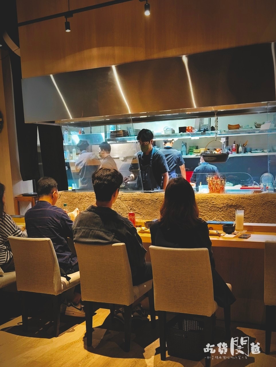 串吧酒食居│高雄前金│隱藏版食堂!超派宵夜場、最狂串燒,會一吃愛上! - 第6張圖 串吧酒食居│高雄前金│隱藏版食堂!超派宵夜場、最狂串燒,會一吃愛上!