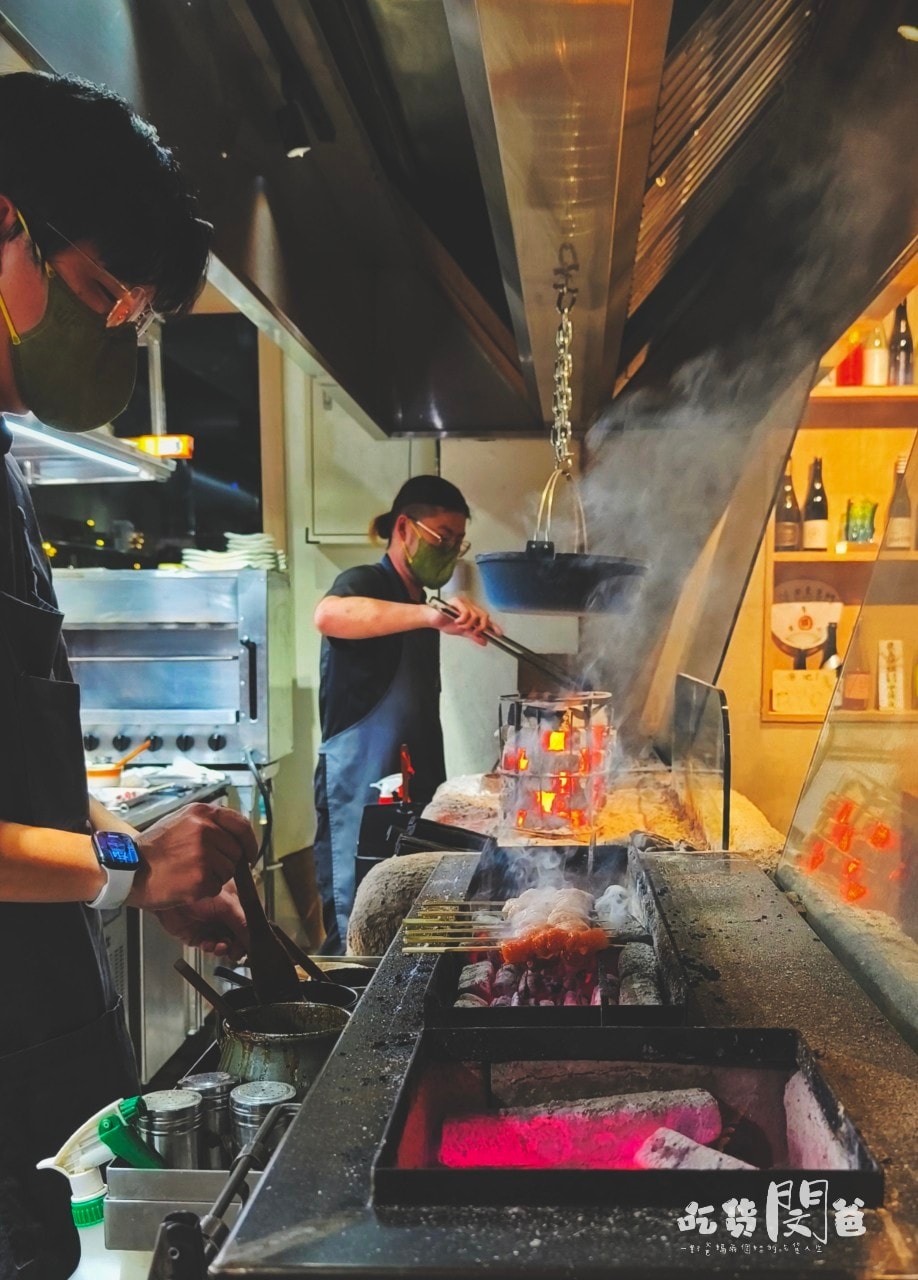 串吧酒食居│高雄前金│隱藏版食堂!超派宵夜場、最狂串燒,會一吃愛上! - 第8張圖 串吧酒食居│高雄前金│隱藏版食堂!超派宵夜場、最狂串燒,會一吃愛上!