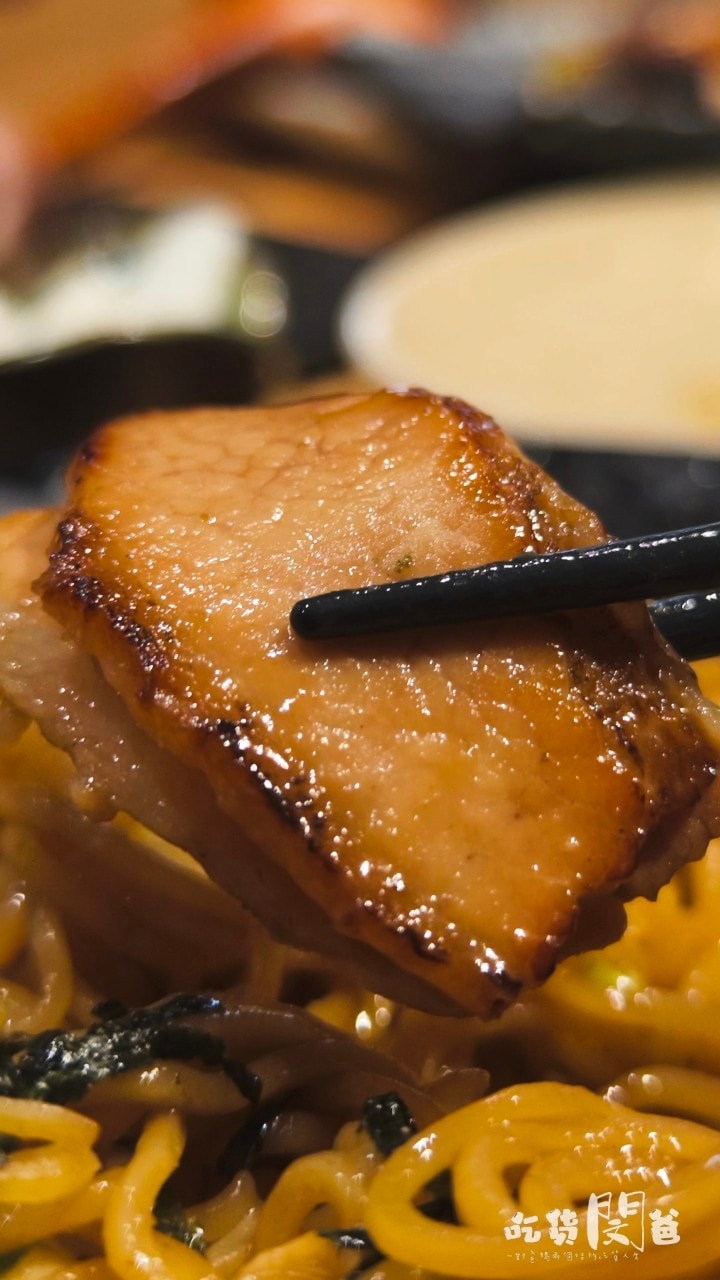 串吧酒食居│高雄前金│隱藏版食堂!超派宵夜場、最狂串燒,會一吃愛上! - 第39張圖 串吧酒食居│高雄前金│隱藏版食堂!超派宵夜場、最狂串燒,會一吃愛上!