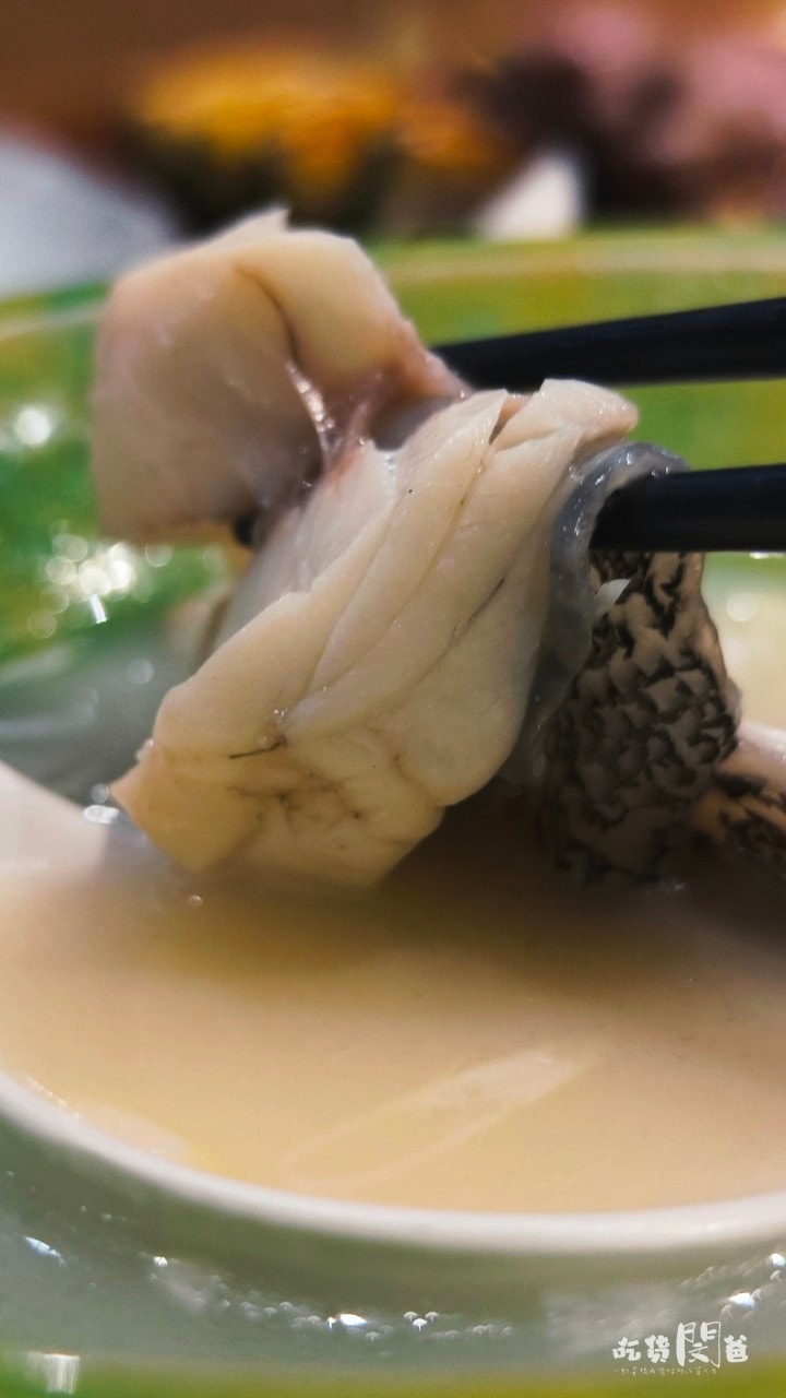串吧酒食居│高雄前金│隱藏版食堂!超派宵夜場、最狂串燒,會一吃愛上! - 第58張圖 串吧酒食居│高雄前金│隱藏版食堂!超派宵夜場、最狂串燒,會一吃愛上!