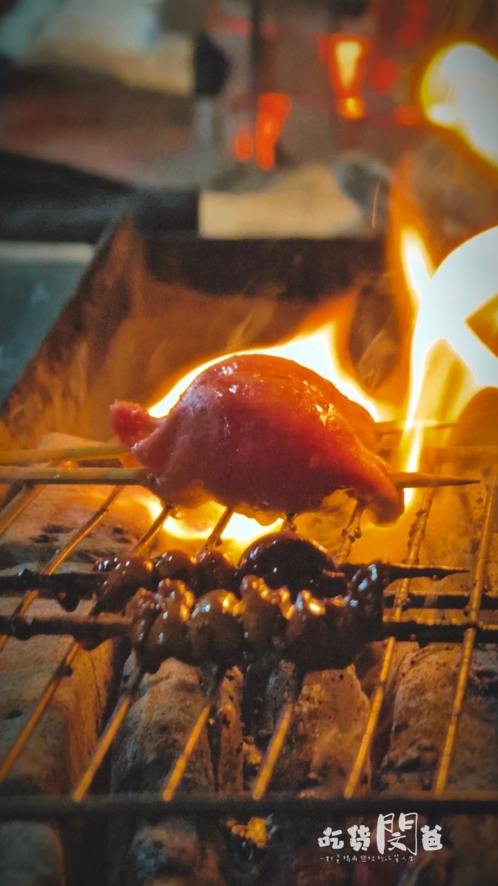 串吧酒食居│高雄前金│隱藏版食堂!超派宵夜場、最狂串燒,會一吃愛上! - 第41張圖 串吧酒食居│高雄前金│隱藏版食堂!超派宵夜場、最狂串燒,會一吃愛上!
