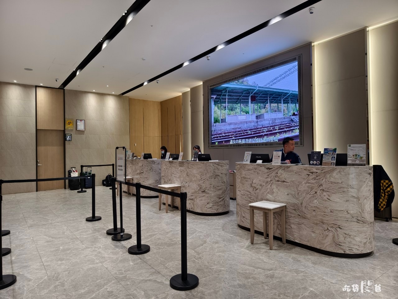 台中鳳凰酒店│入住卡樂親子房，星際樂園、鳳凰食號讓你吃到飽、玩到爽！