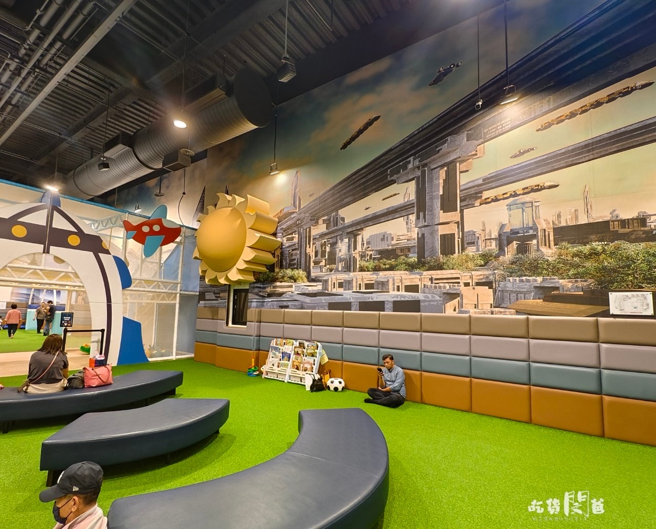 台中鳳凰酒店│入住卡樂親子房，星際樂園、鳳凰食號讓你吃到飽、玩到爽！