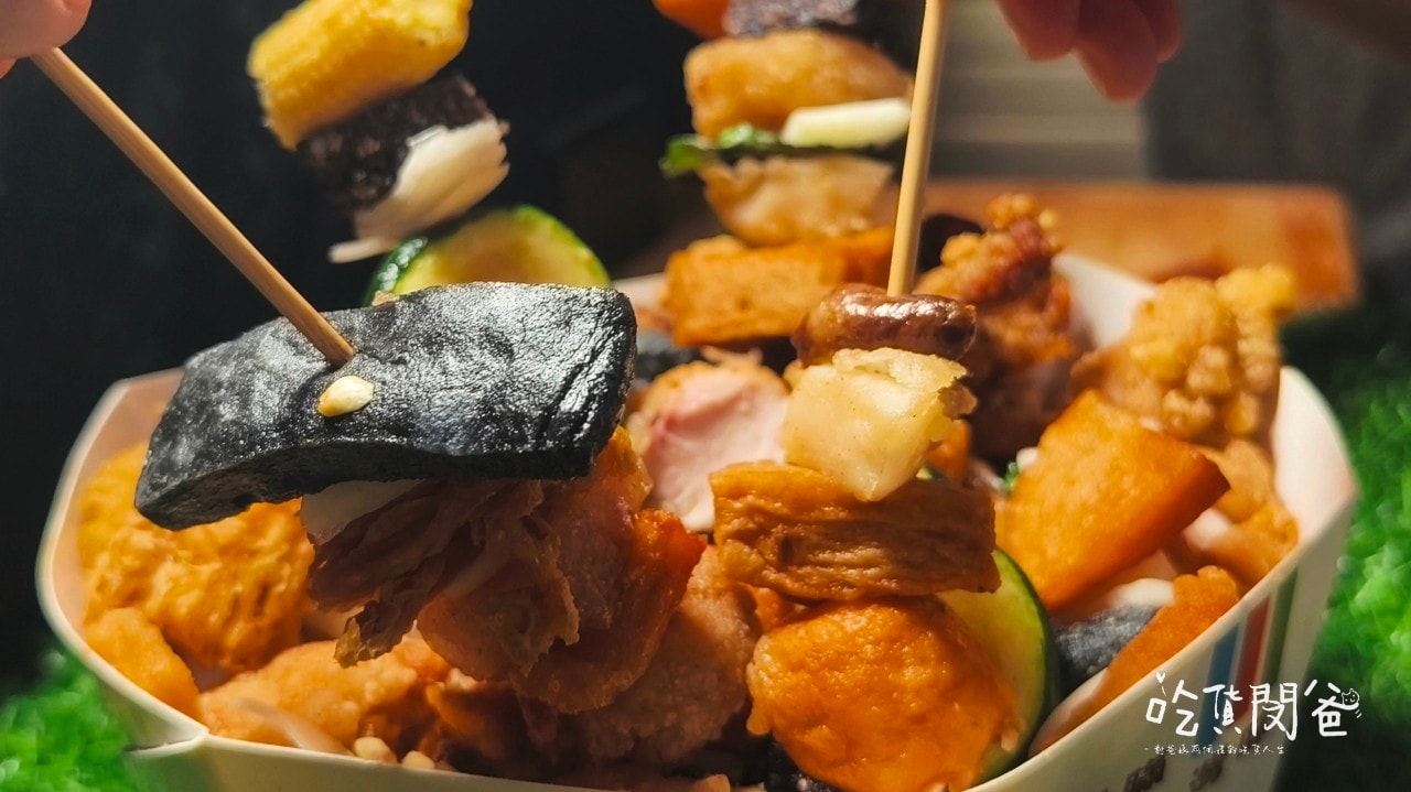 蘋果雞鹹酥雞│高雄鳳山│必吃！厚重多汁的６０元比臉大雞排！超佛！超派！超愛！