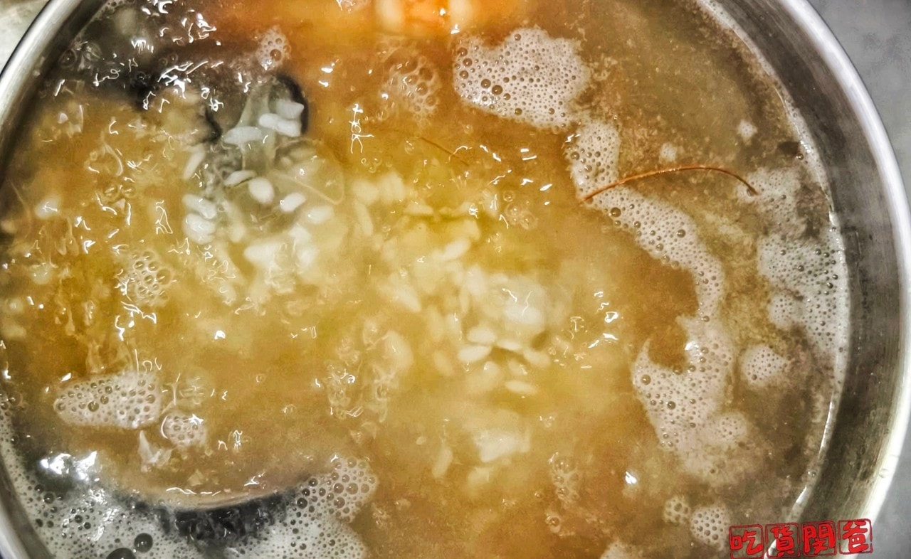 欣漁翁海產粥2.0 │高雄三民 │超狂巨無霸料多多人氣海產粥，一人吃兩人補！