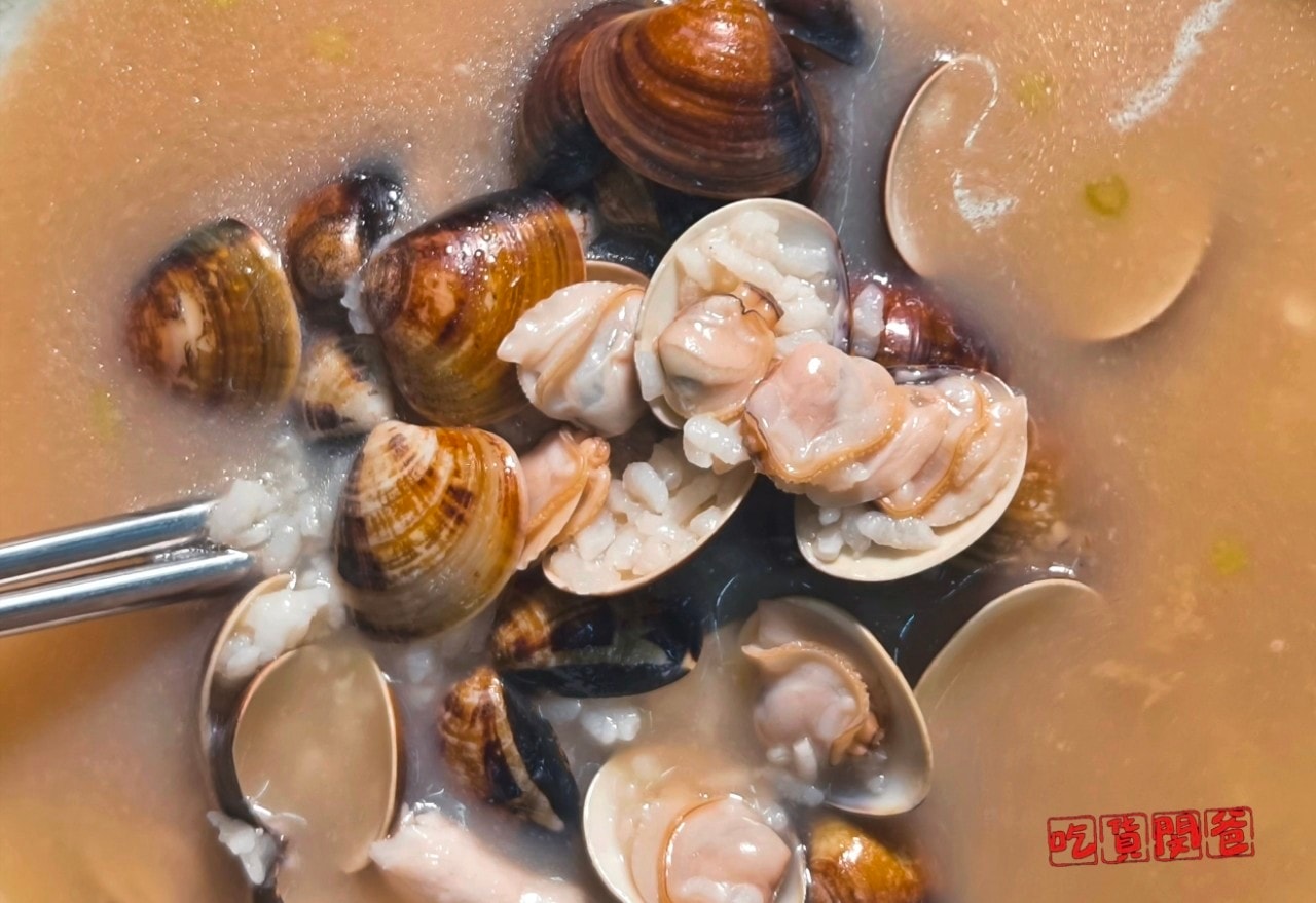 欣漁翁海產粥2.0 │高雄三民 │超狂巨無霸料多多人氣海產粥，一人吃兩人補！