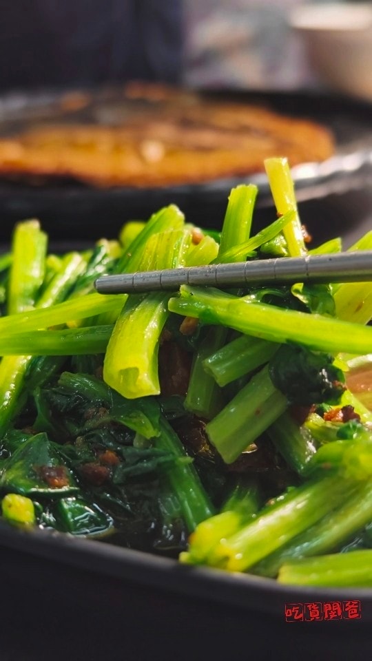 欣漁翁海產粥2.0 │高雄三民 │超狂巨無霸料多多人氣海產粥，一人吃兩人補！
