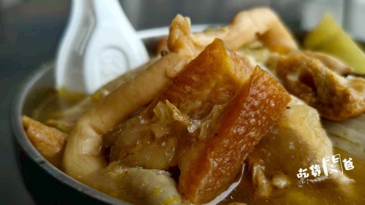 三角窗菜尾湯、土豆肉燥飯│高雄大寮│超佛大碗公菜尾,搭個土豆肉燥飯,一吃愛上 ! - 第14張圖 三角窗菜尾湯、土豆肉燥飯│高雄大寮│超佛大碗公菜尾,搭個土豆肉燥飯,一吃愛上 !