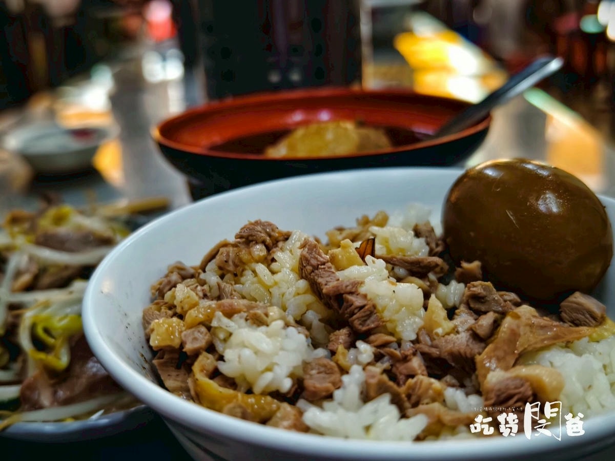 喜峰街當歸鴨麵線鴨肉飯│高雄三民│隱藏版│60年在地老店便宜好吃、份量大！一吃愛上！